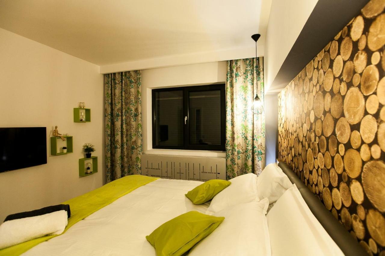 Premium Apartment Sinaia Kültér fotó